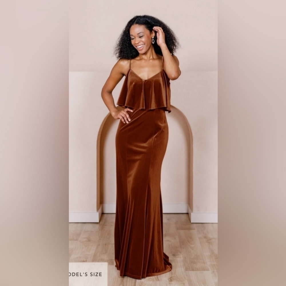 REVELRY Riley Convertible Velvet Bridesmaid Dress in Rust Size 20